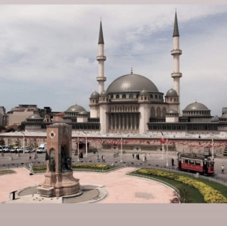 Taksim Camisi Bugün Açılıyor